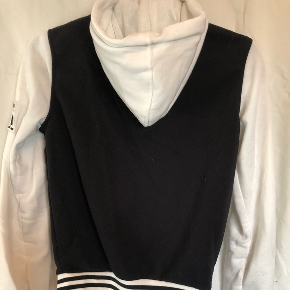 Jacket - Picture 4 of 5